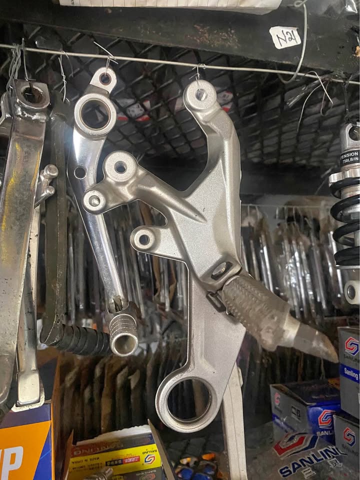 BMW S 1000 RR. Meyerton bike scrapyard new and secondhand spares. - Private Seller BMW S 1000 RR. Meyerton bike scrapyard new and secondhand spares. - Private Seller