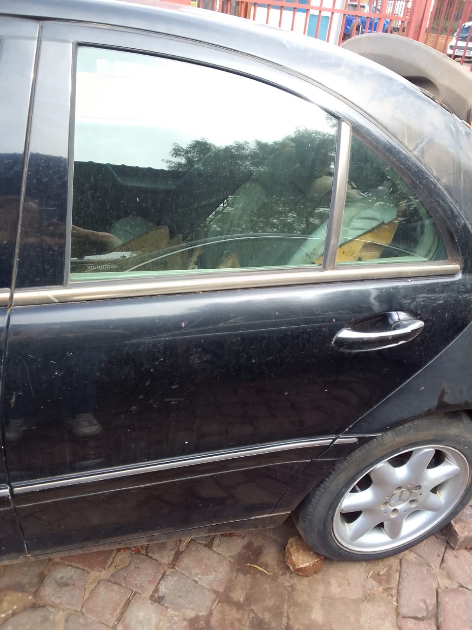 Used Mercedes C270 CDI Door Shells - Inside & Outside for Sale - Private Seller Used Mercedes C270 CDI Door Shells - Inside & Outside for Sale - Private Seller