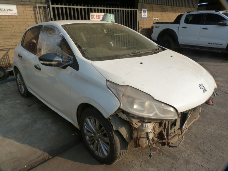 Peugeot 208 1.2 Manual 10B - 2013 SPARESBOYZ STRIPPING FOR SPARES - Private Seller