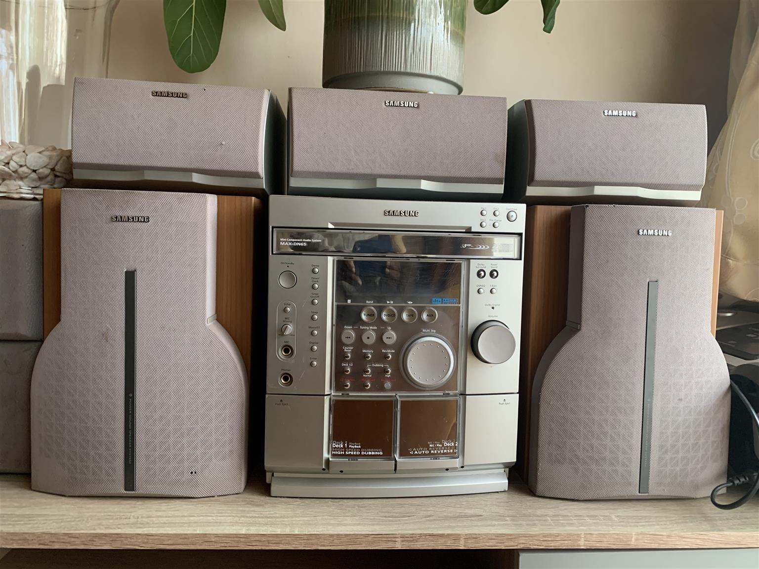 Samsung Mini Component Audio System MAX-DN65 (Collector’s Item) | Junk Mail