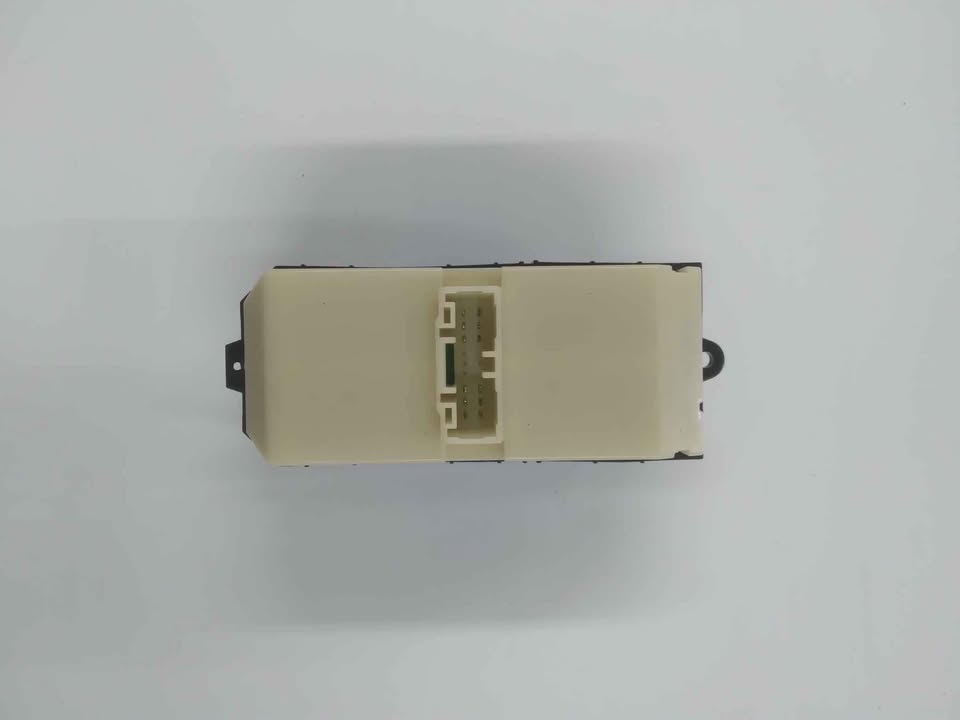 TOYOTA AVANZA WINDOW MASTER SWITCH 2016-2018 - Private Seller