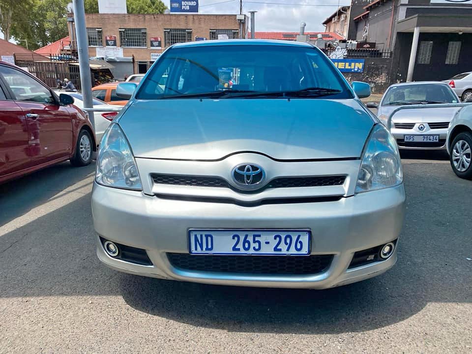 2007 TOYOTA COROLLA VERSO 1.6