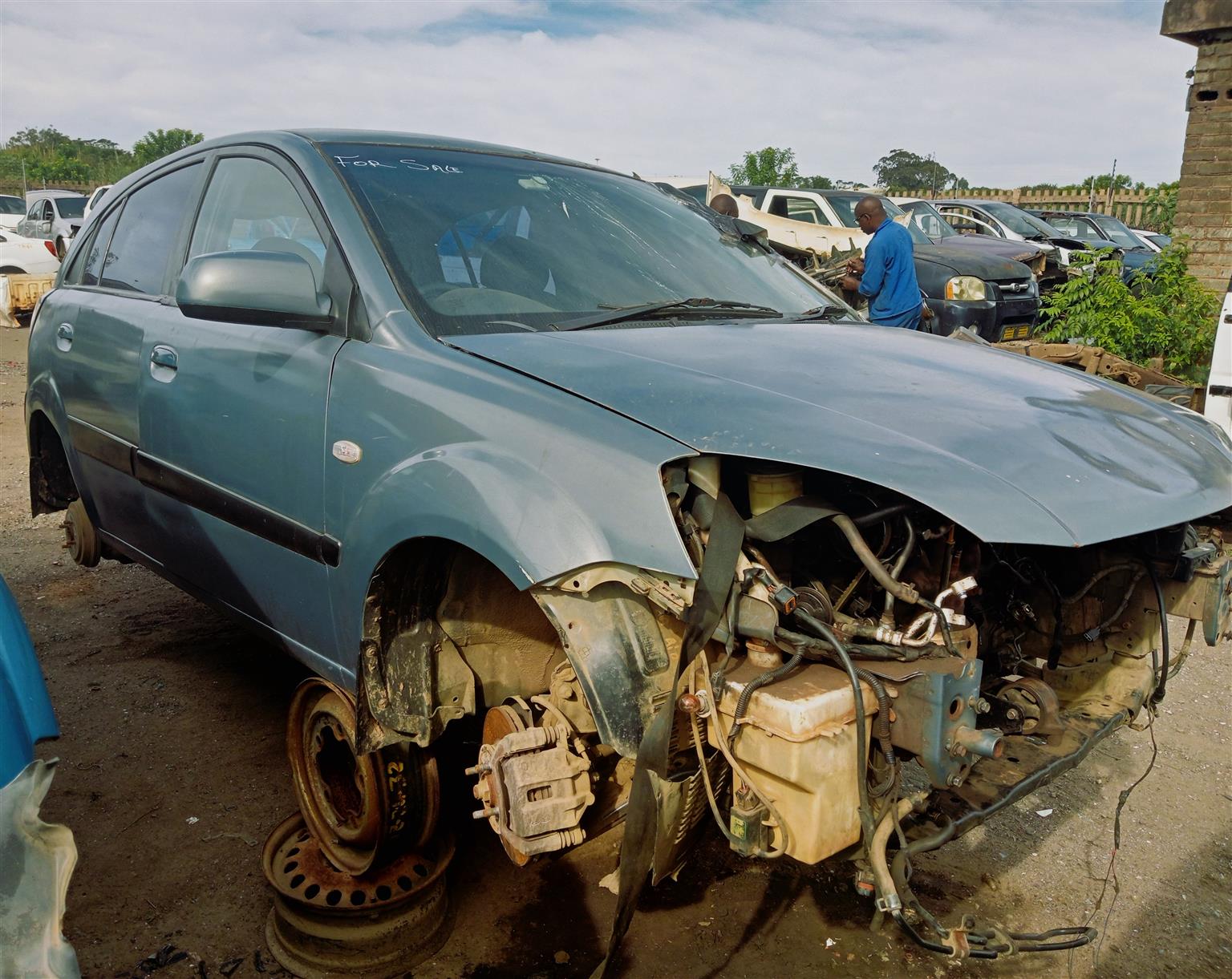 2009 Kia Rio - Stripping for Spares
