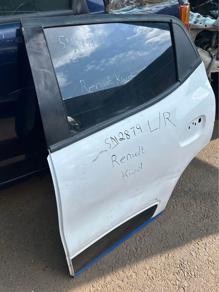 Renault Kwid 1.0 Left Rear Door For Sale Call or WhatsApp - Private Seller Renault Kwid 1.0 Left Rear Door For Sale Call or WhatsApp - Private Seller