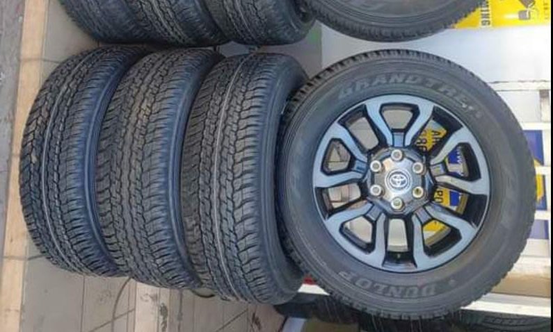 Toyota Legend 50 18inch mags with new 265/60/18 Dunlop set - Private Seller Toyota Legend 50 18inch mags with new 265/60/18 Dunlop set - Private Seller