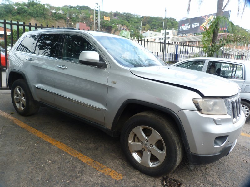 Jeep Grand Cherokee LTD 3.6 AT - 2012 SPARESBOYZ STRIPPING FOR SPARES - Private Seller