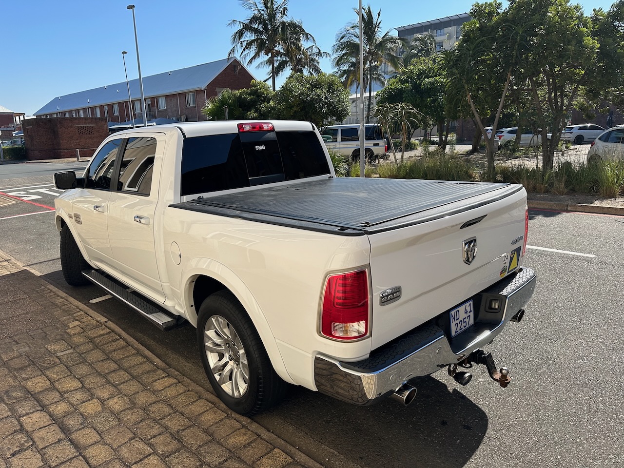 2015 Ram 1500 – Longhorn Limited – 5.7 Hemi