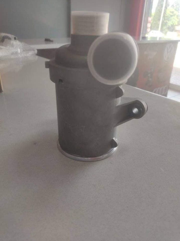 Brand New Water Pump BMW - Private Seller