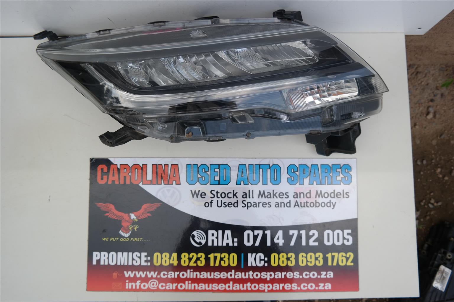 Toyota Rush right side headlight - Private Seller Toyota Rush right side headlight - Private Seller