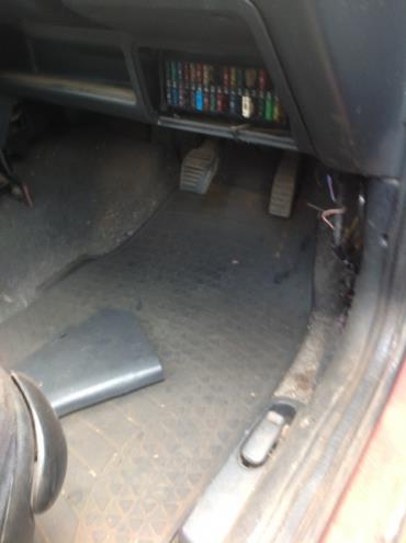 Stripping Ford Escourt Station Wagon 1998 for Spares - Private Seller
