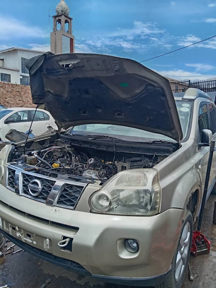 Nissan XTrail T31 M9R Engine Stripping For Spares Call or WhatsApp - Private Seller Nissan XTrail T31 M9R Engine Stripping For Spares Call or WhatsApp - Private Seller