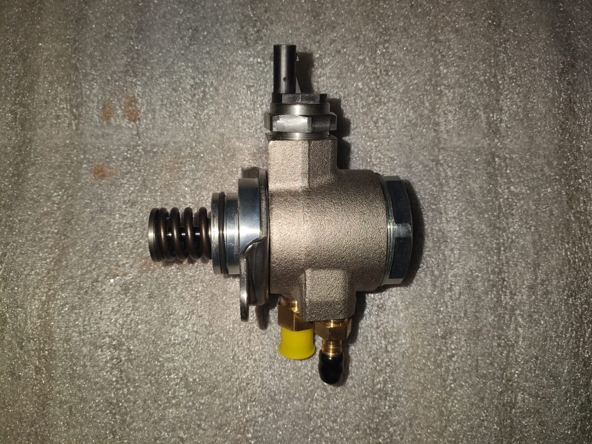 Audi A4 B7 / B8 2.0 TFSI NEW high pressure fuel pumps for sale - Private Seller Audi A4 B7 / B8 2.0 TFSI NEW high pressure fuel pumps for sale - Private Seller