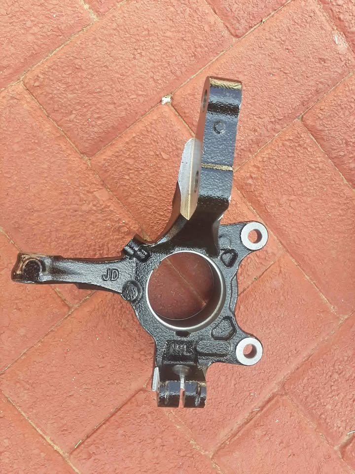 Used DATSUN GO, NISSAN MICRA, NEW SENTRA STUB AXLE. BRAND NEW. FOR