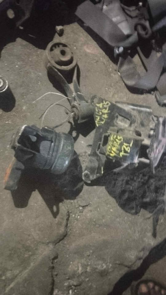 Toyota Yaris engine mounting for sale - Private Seller Toyota Yaris engine mounting for sale - Private Seller