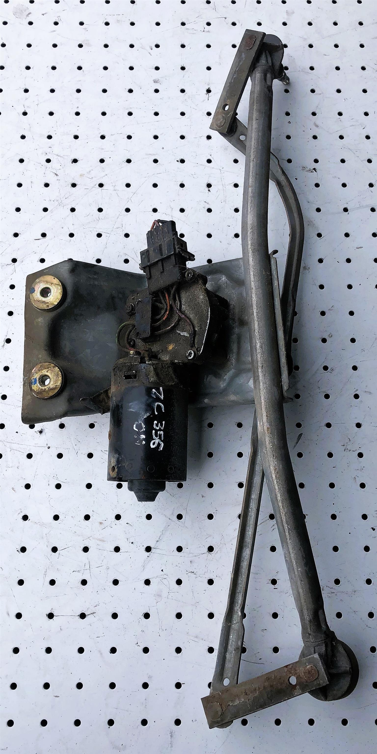 FORD ICON WIPER MECHANISMS (ZCCT) - Private Seller FORD ICON WIPER MECHANISMS (ZCCT) - Private Seller