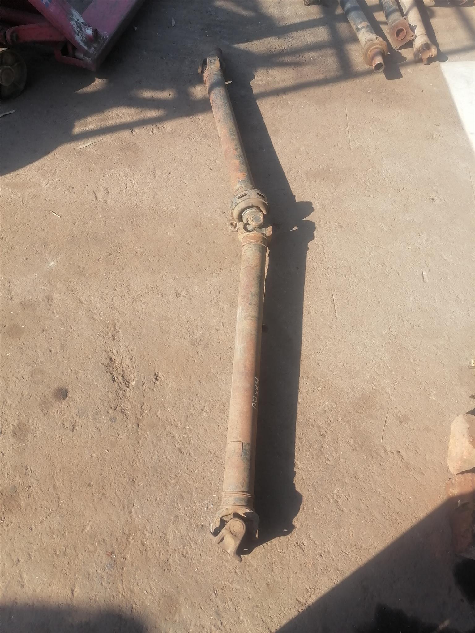 Propshaft isuzu kb 300 for sae - Private Seller Propshaft isuzu kb 300 for sae - Private Seller