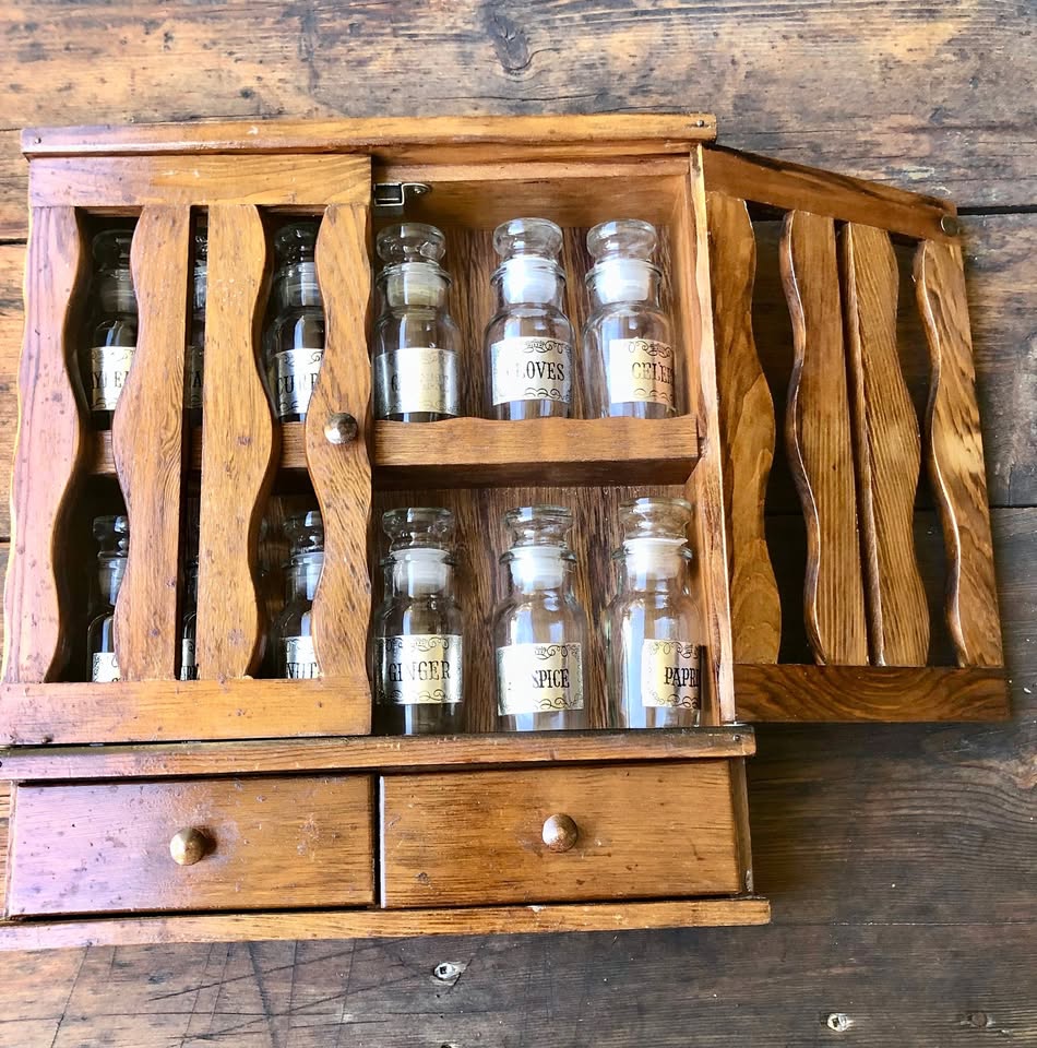 Vintage 60s/70s Wooden Spice Rack with 12 Original Glass Bottles
