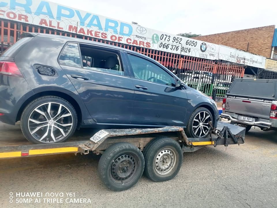 Golf 7 tsi stripping no papers - Private Seller Golf 7 tsi stripping no papers - Private Seller