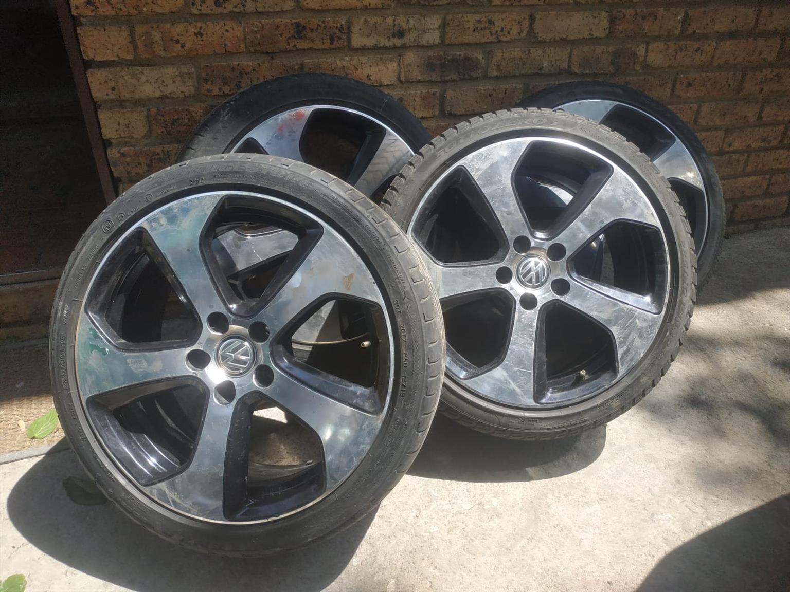 VW Golf 7 18inch Mags rim and tyres for sale - Private Seller