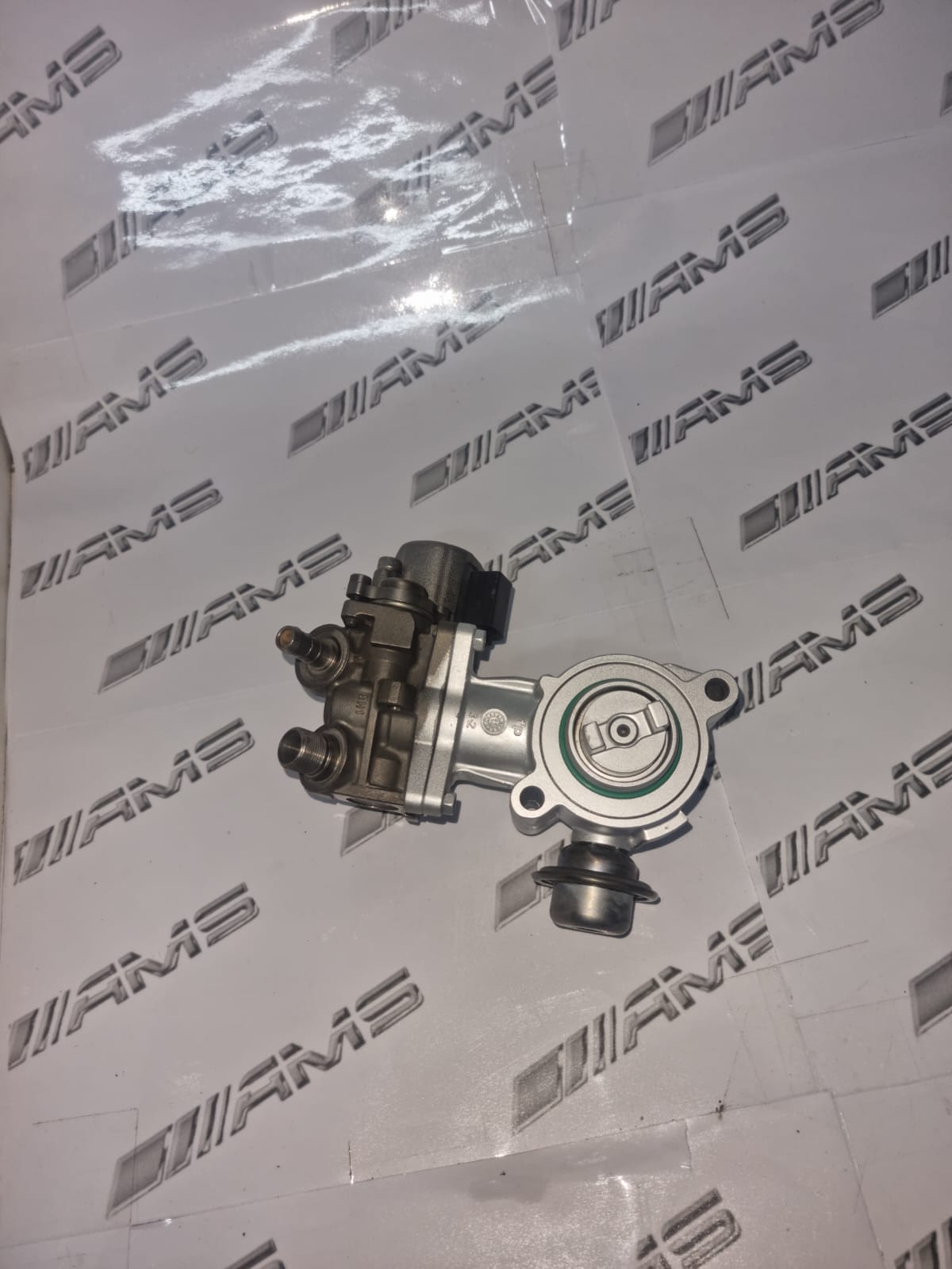 New Mercedes W204 M271 CGI High-Pressure Pump for sale - Private Seller New Mercedes W204 M271 CGI High-Pressure Pump for sale - Private Seller
