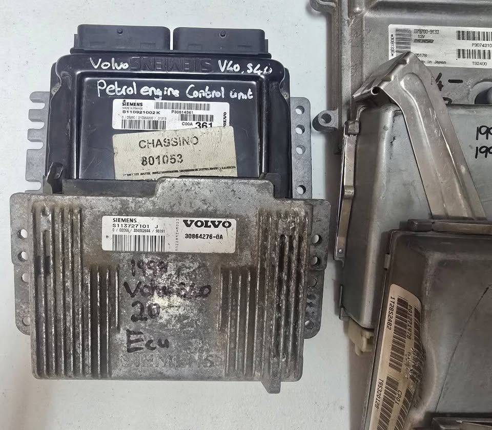 Volvo S40 - Volvo 850 2.5 ECU Computer Boxes - Private Seller Volvo S40 - Volvo 850 2.5 ECU Computer Boxes - Private Seller