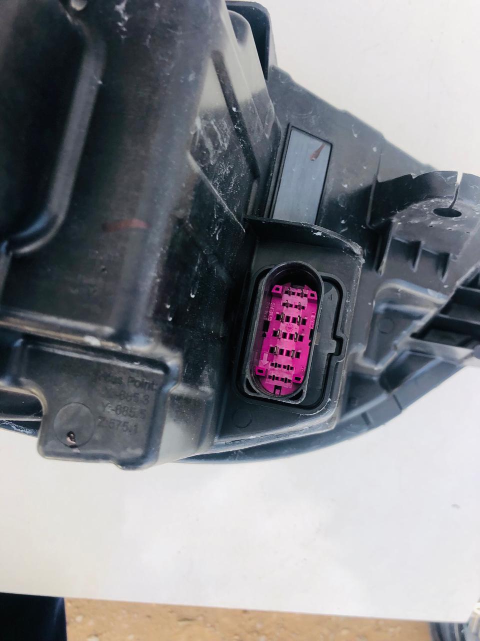Chery Tiggo pro 8 Left side LED technology xenon headlight - Private Seller Chery Tiggo pro 8 Left side LED technology xenon headlight - Private Seller