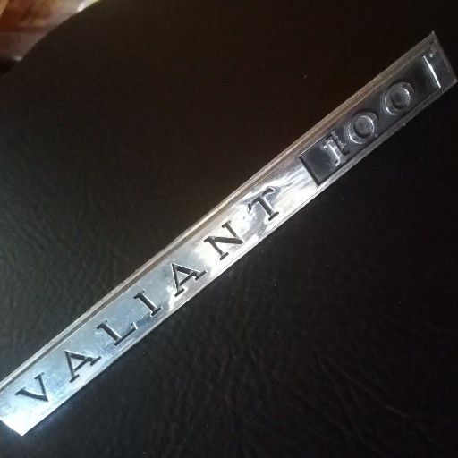 Valiant 100, name badge - Private Seller Valiant 100, name badge - Private Seller