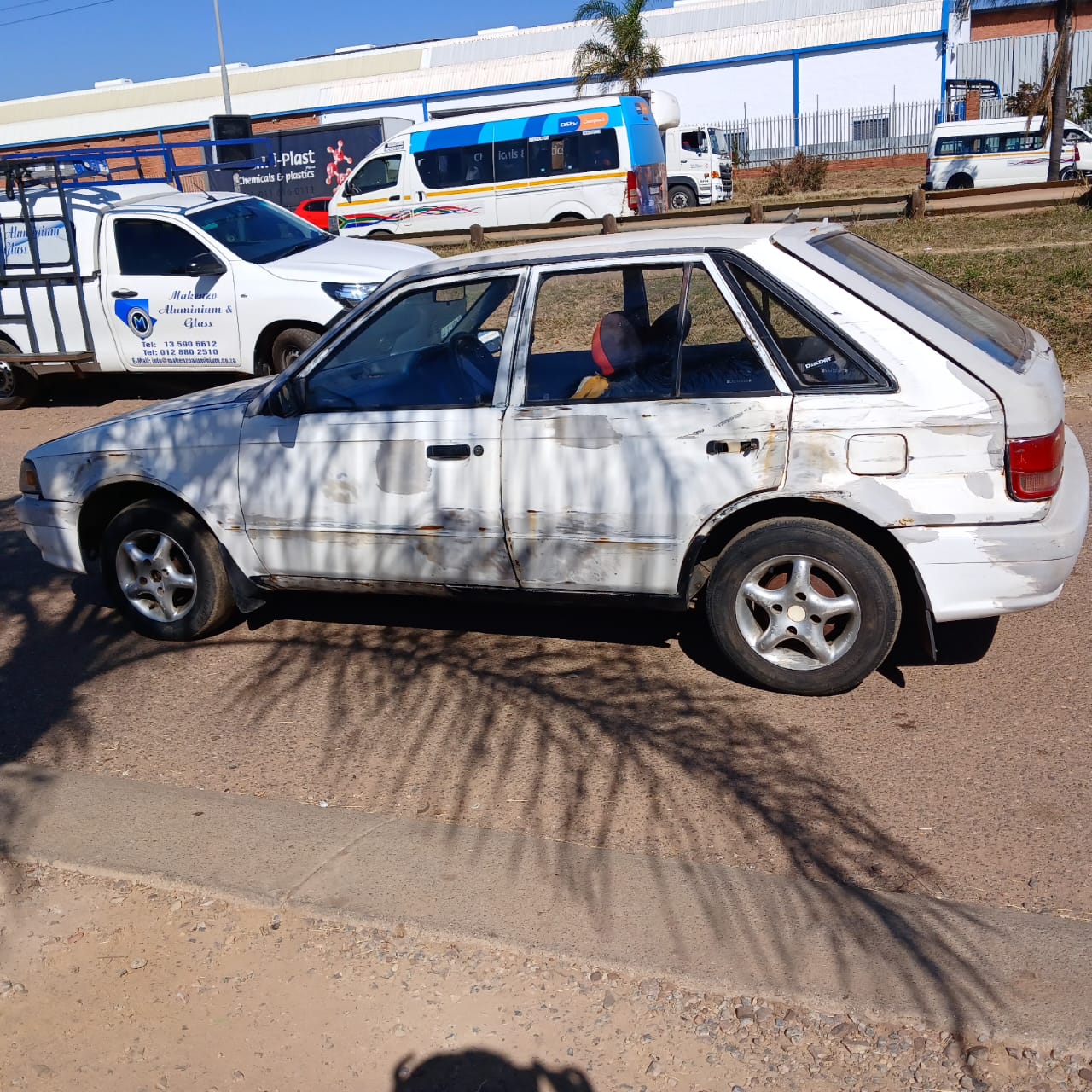 MAZDA 323 BODY PARTS FOR SALE CALL FOR INFO - Private Seller MAZDA 323 BODY PARTS FOR SALE CALL FOR INFO - Private Seller