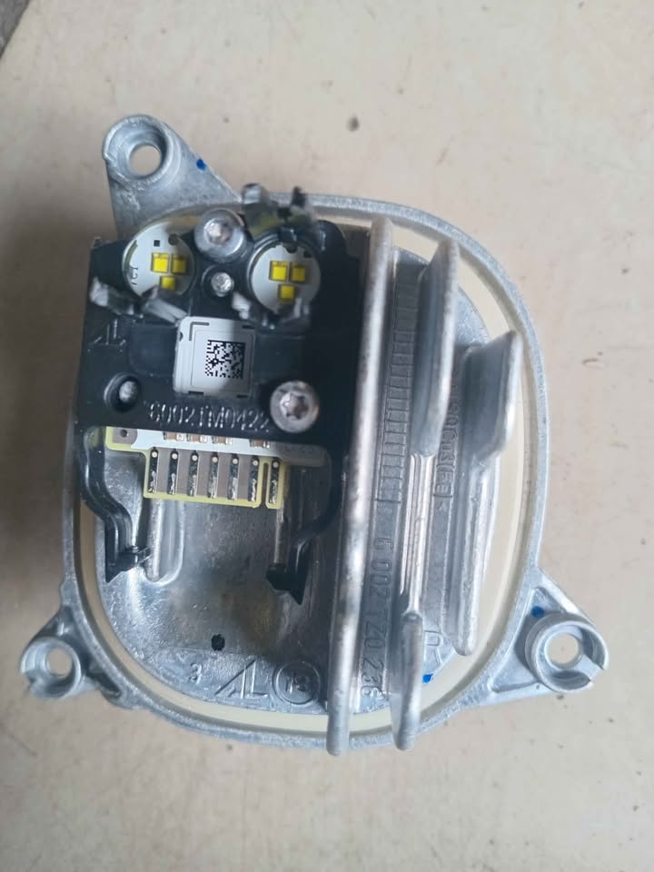 For BMW X3 G01 X4 G02 Adaptive LED Headlight DRL Turn Signal Control Module Left - Private Seller For BMW X3 G01 X4 G02 Adaptive LED Headlight DRL Turn Signal Control Module Left - Private Seller