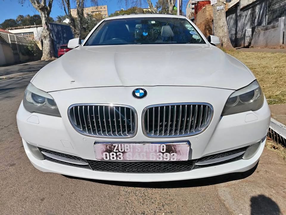 2011 BMW  520d  f10 sedan Automatic