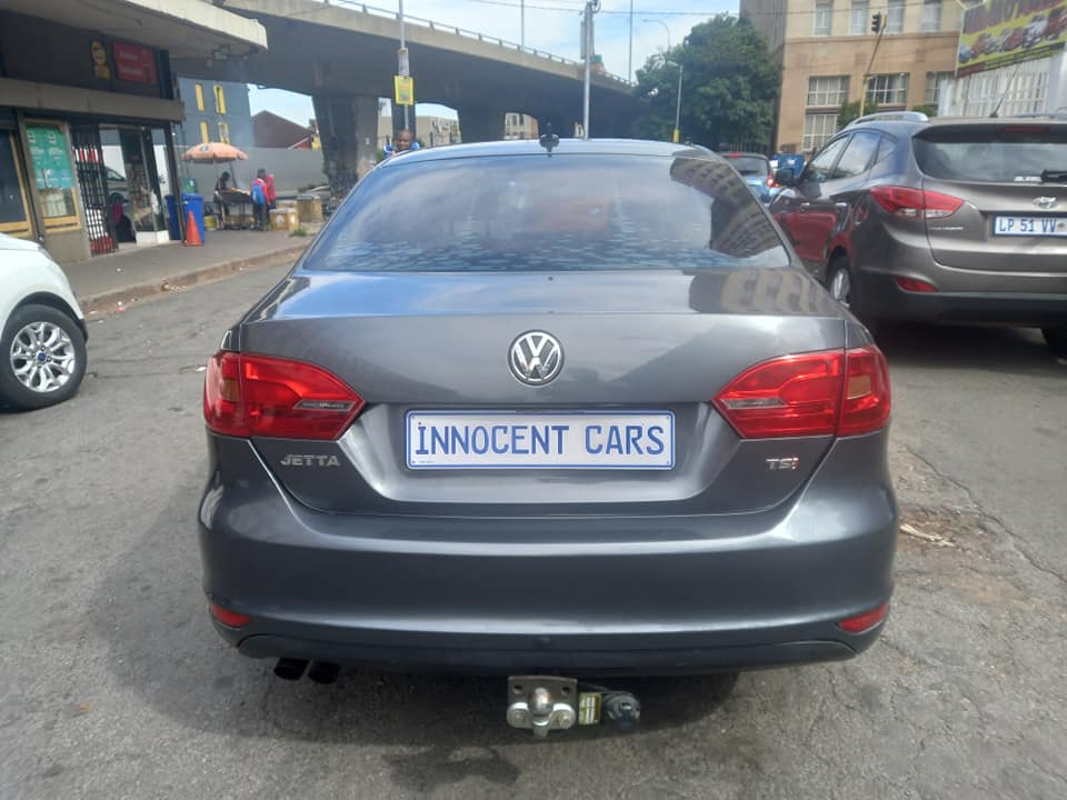 2012 JETTA VI SEDAN 1.4 TSI PETROL, MANUAL TRANSMISSION, GREY COLOUR
