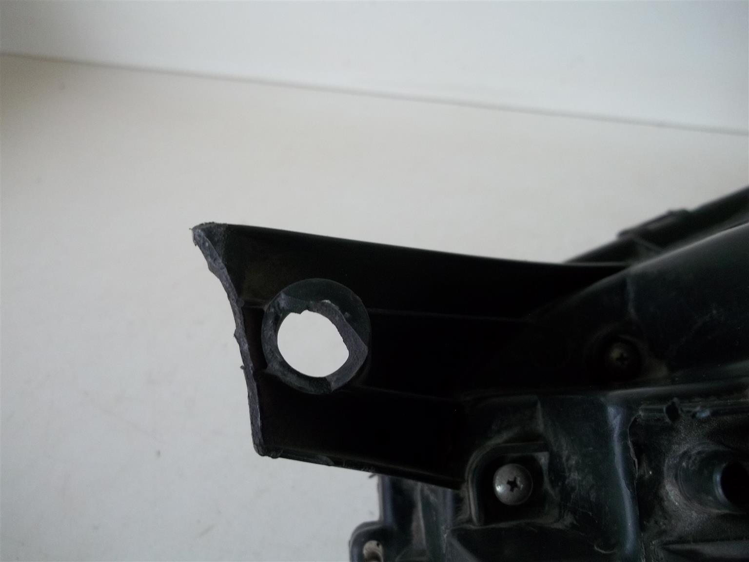 Mahindra Scorpio '17-'23 right headlight - Private Seller Mahindra Scorpio '17-'23 right headlight - Private Seller