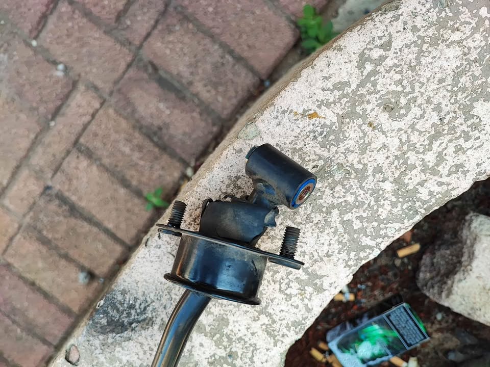 Nissan Sabre/Sentra Gear Lever Good Condition - Private Seller