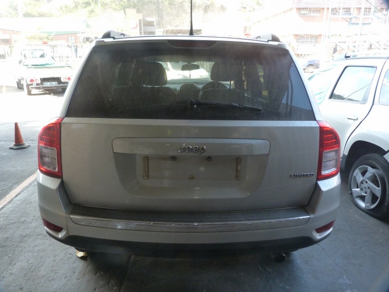 Jeep Compass 2.0 Limited AT Silver - 2013 STRIPPING FOR SPARES - Private Seller Jeep Compass 2.0 Limited AT Silver - 2013 STRIPPING FOR SPARES - Private Seller