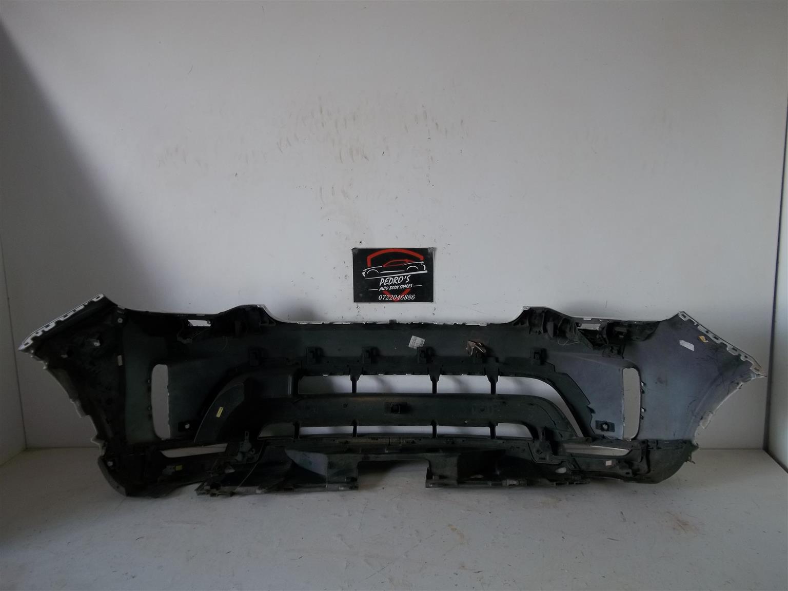 Land Rover Discovery 5 '17-'20 front bumper - Private Seller Land Rover Discovery 5 '17-'20 front bumper - Private Seller