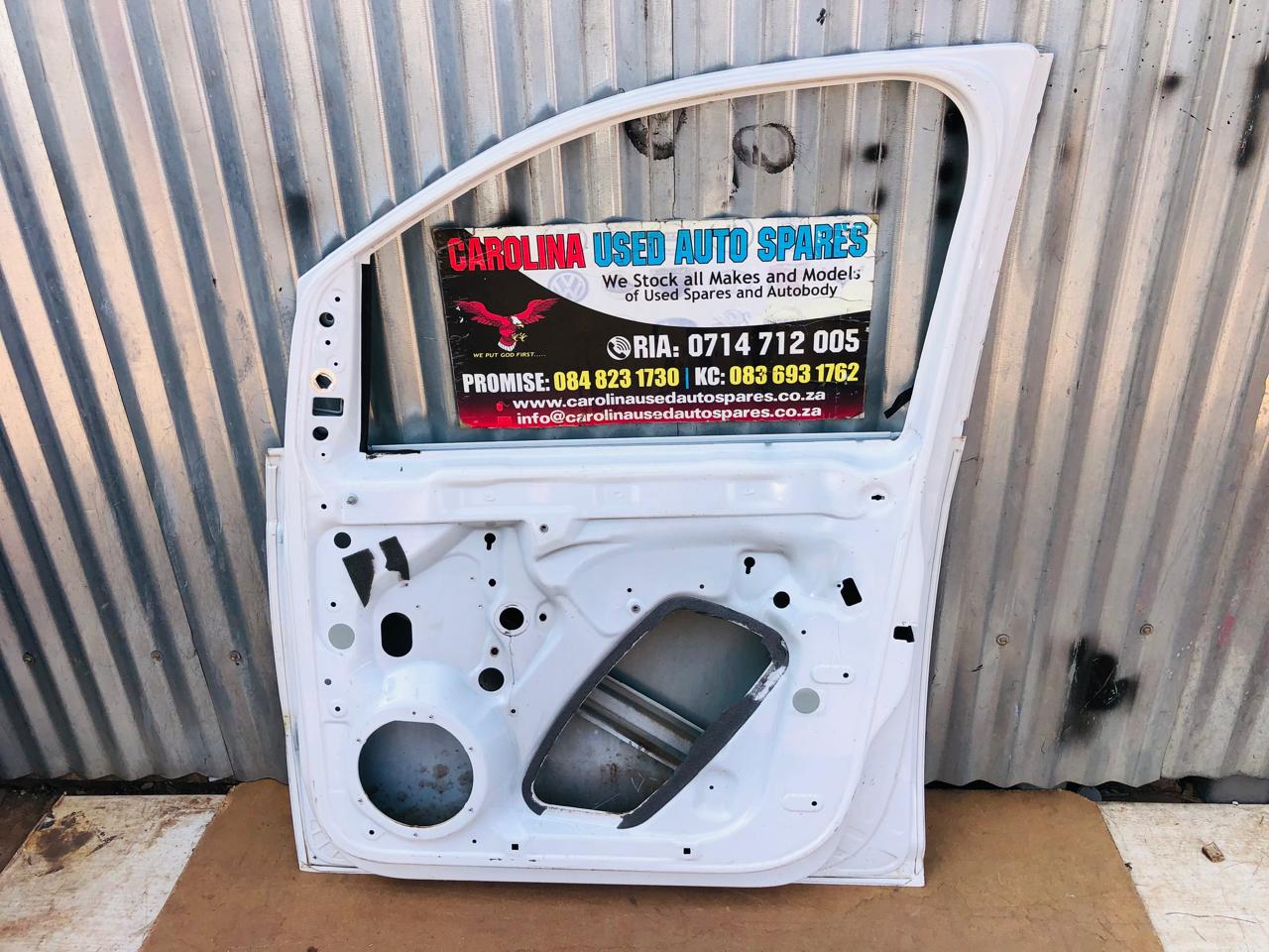 VW Caddy right front door - Private Seller