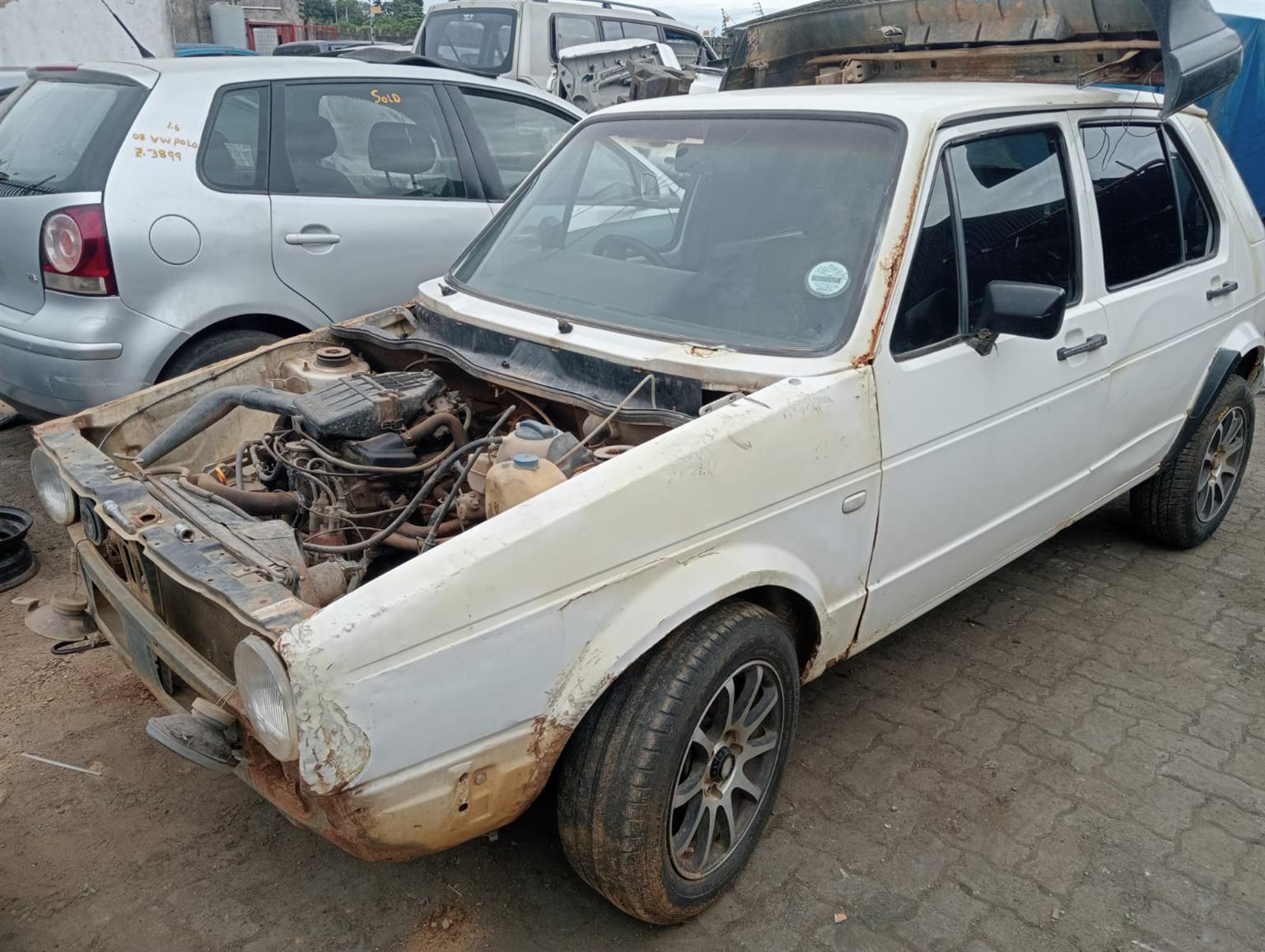 2002 VW Golf 1 1.3 - Stripping for Spares.