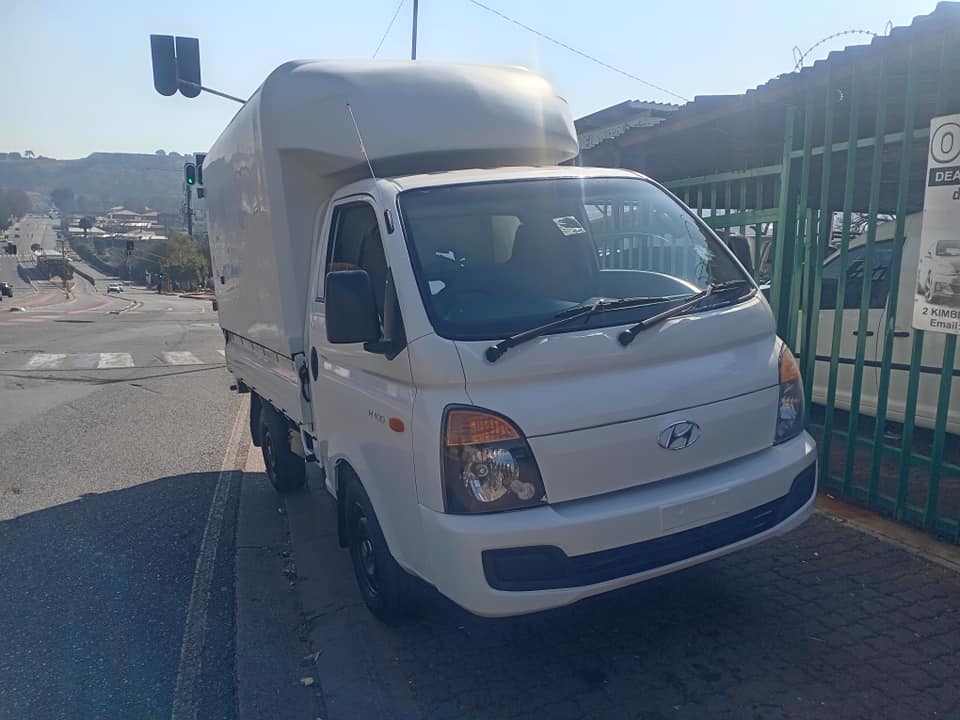 2017 Hyundai H100 2.6 Manual Diesel White