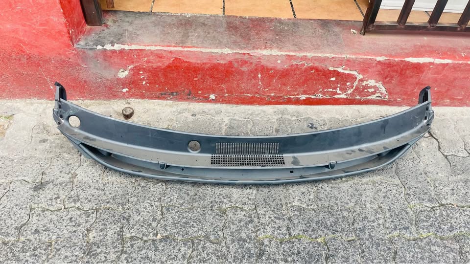Hyundai Atos Cover Cowl Top - Private Seller Hyundai Atos Cover Cowl Top - Private Seller