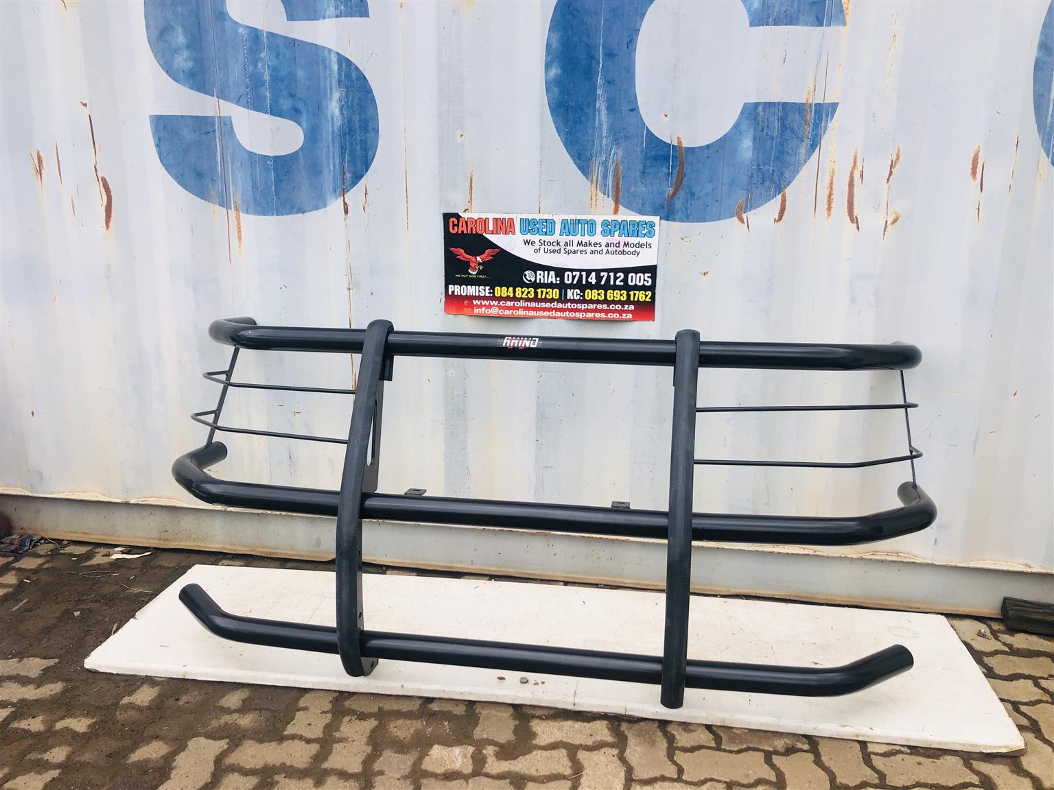 Toyota Hilux and Ford Ranger bush/bull bar (universal) (2011) - Private Seller