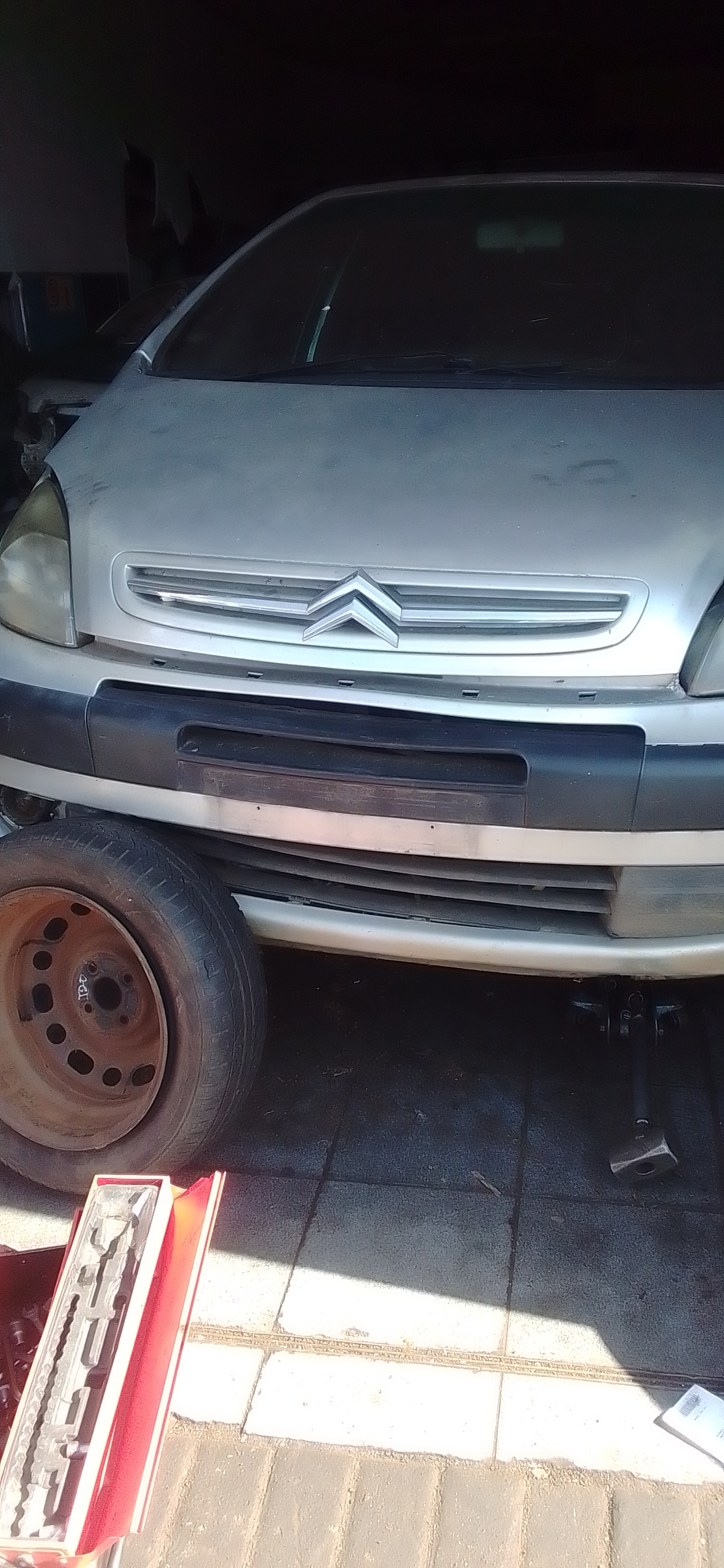 CITREON XPARA PICASSO STRIPPING FOR SPARES