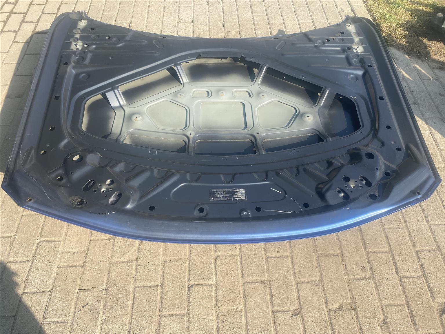 2017 BMW F30 BONNET FOR SALE. IN EXCELLENT CONDITION - Private Seller