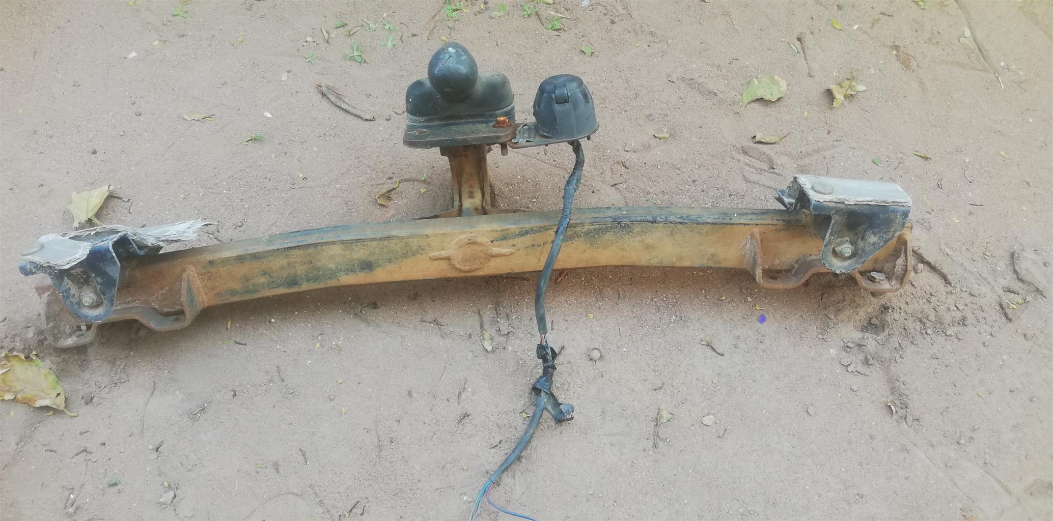 Bmw E36 towbar - Private Seller Bmw E36 towbar - Private Seller