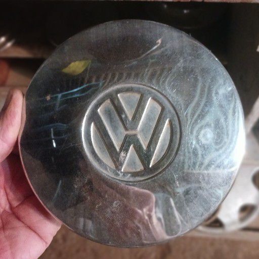 VW older model, centre cap - Private Seller VW older model, centre cap - Private Seller