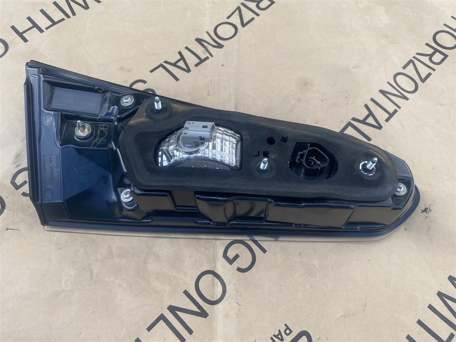 2024 TOYOTA COROLLA CROSS LED INNER TAIL LIGHT RIGHT SIDE FOR SALE - Private Seller 2024 TOYOTA COROLLA CROSS LED INNER TAIL LIGHT RIGHT SIDE FOR SALE - Private Seller