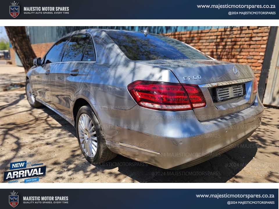 Mercedes Benz E200 facelift W212 used parts used spares for sale