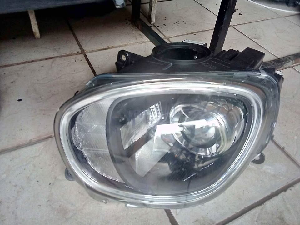Cooper mini xenon headlights - Private Seller Cooper mini xenon headlights - Private Seller