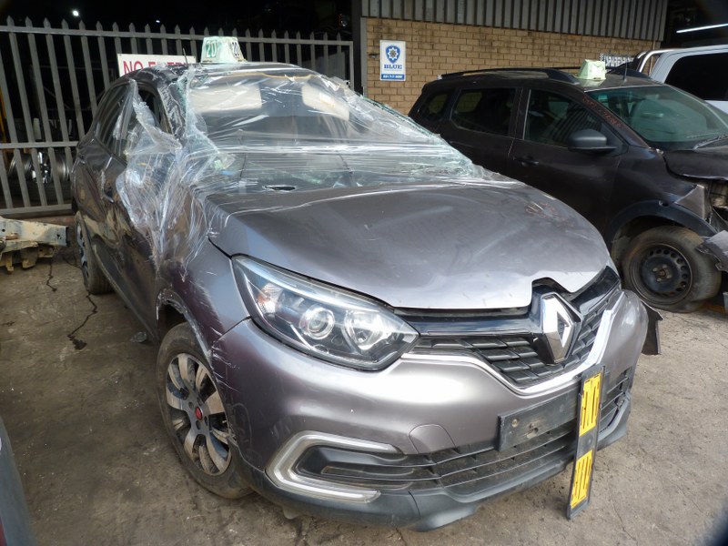 Renault Captur Blaze 900T Petrol Manual Grey - 2019 SPARESBOYZ STRIPPING FOR SPA - Private Seller Renault Captur Blaze 900T Petrol Manual Grey - 2019 SPARESBOYZ STRIPPING FOR SPA - Private Seller