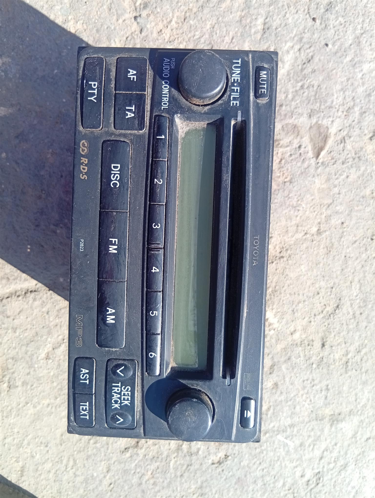 2009-2012 Toyota Quantum corolla car radio - Private Seller