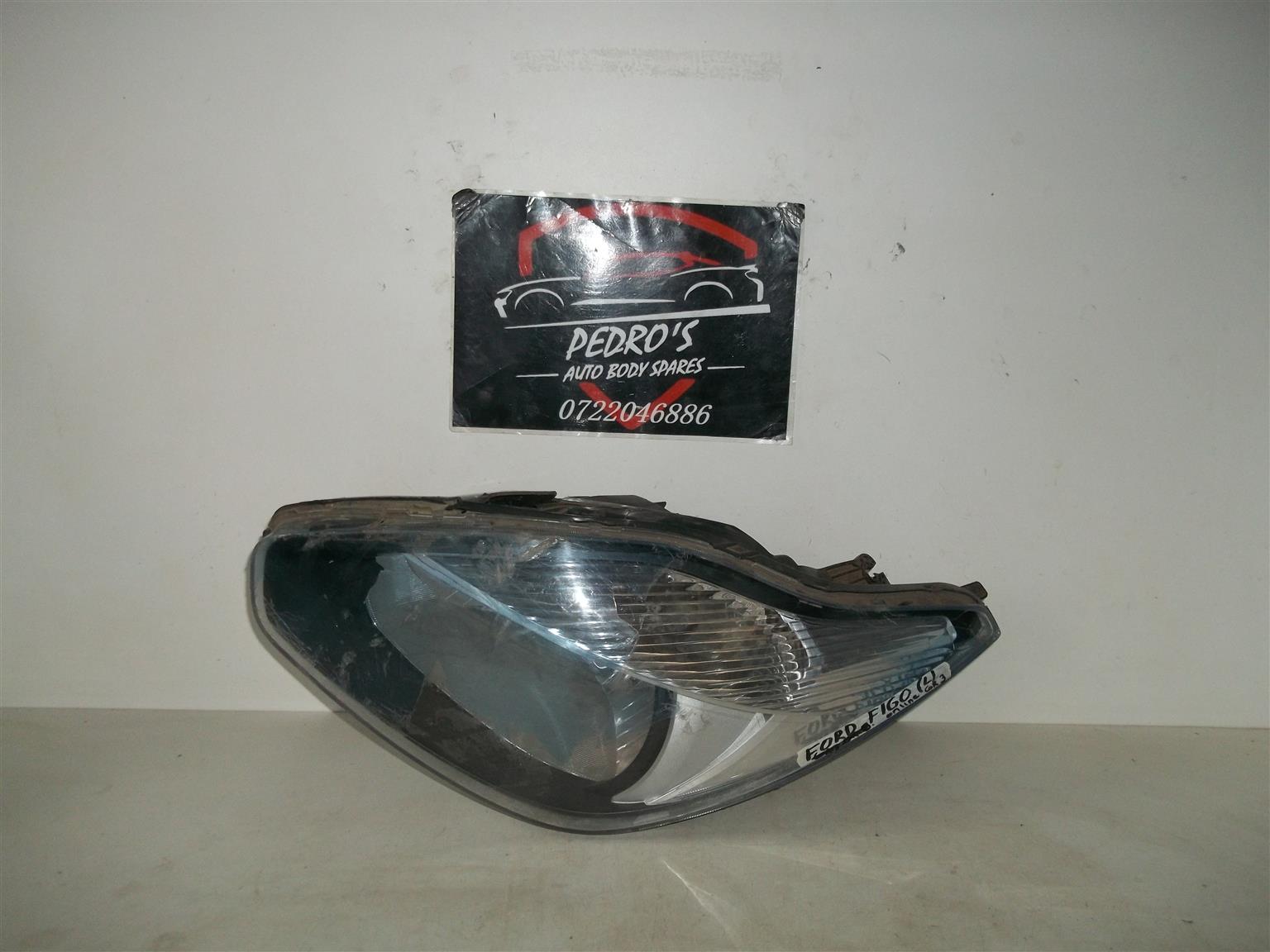Ford Figo '10-'12 left headlight - Private Seller Ford Figo '10-'12 left headlight - Private Seller